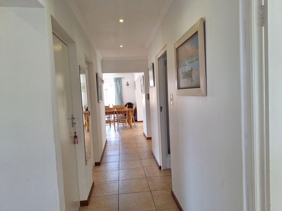 To Let 3 Bedroom Property for Rent in Fish Hoek Western Cape